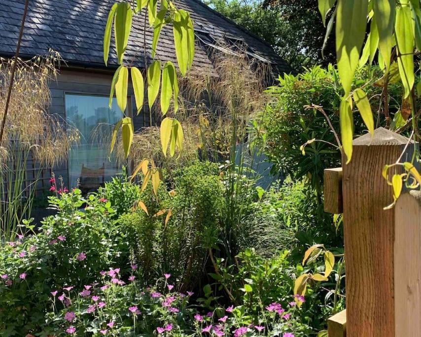 Stylish Cottage In The Pewsey Vale 말버러 외부 사진