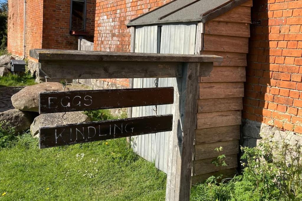 Stylish Cottage In The Pewsey Vale 말버러 외부 사진