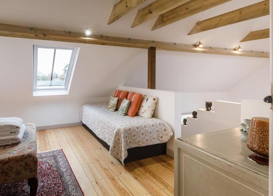 Stylish Cottage In The Pewsey Vale 말버러 외부 사진