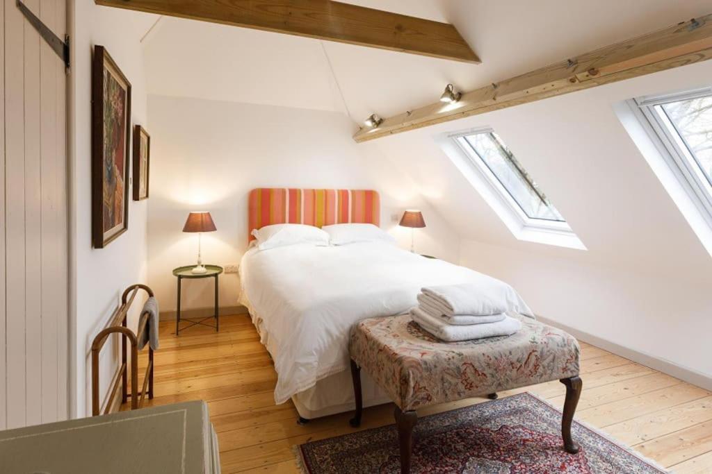 Stylish Cottage In The Pewsey Vale 말버러 외부 사진